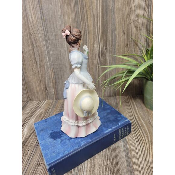 Vintage Homco Lady Camille Figurine 1452 - Picture 3 of 6